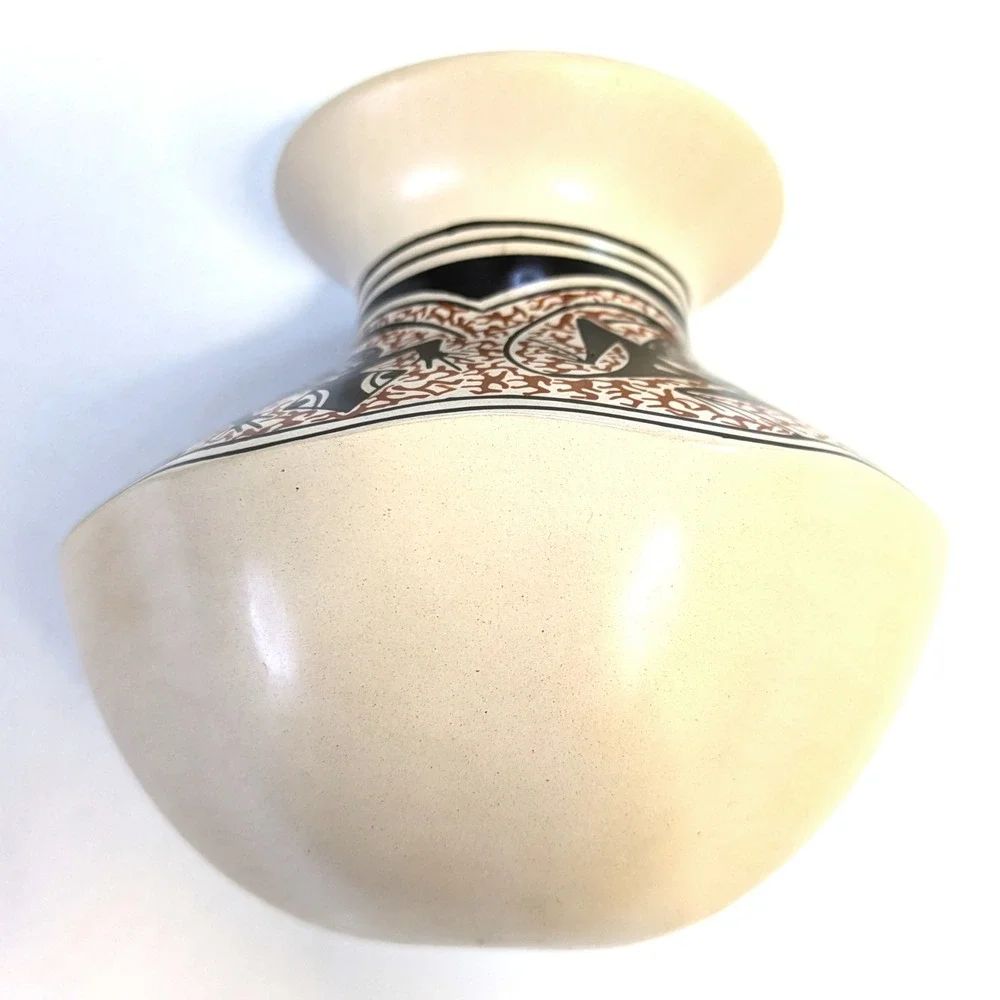 Nancy Heras de Martinez Mata Ortiz Pottery Lizard Mexican Ceramic Signed 4.5